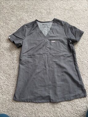 Figs Women’s Technical Collection Charcoal Gray V-Neck Scrub Top
